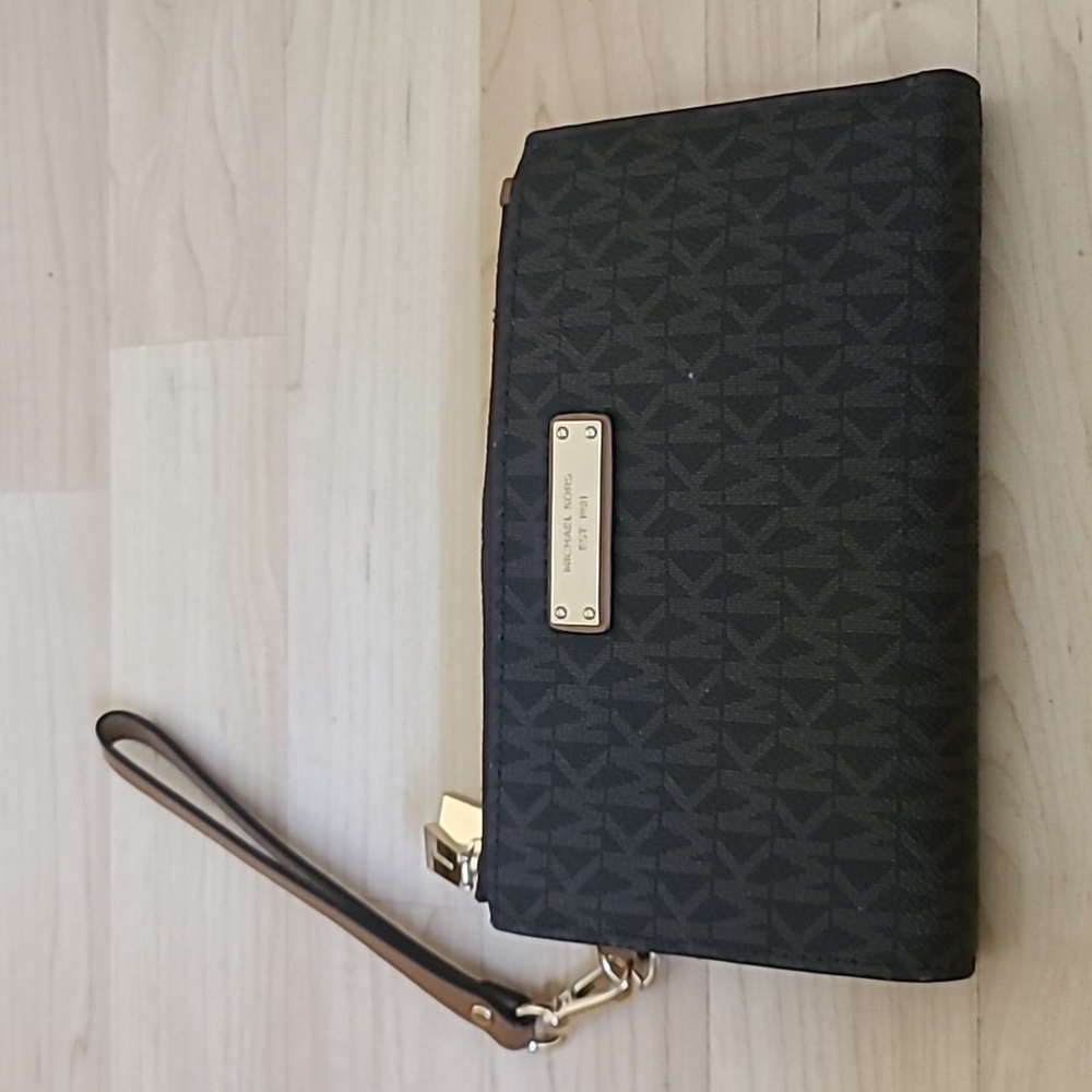 NWOT Michael Kors Jet Set Signature MK Logo Brown Double Zip Wristlet/Wallet
